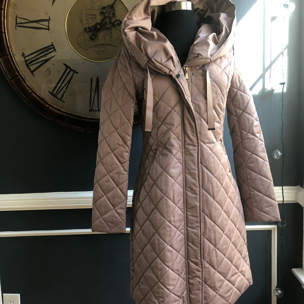 Tahari Down Diamond-quilted Puffer Coat